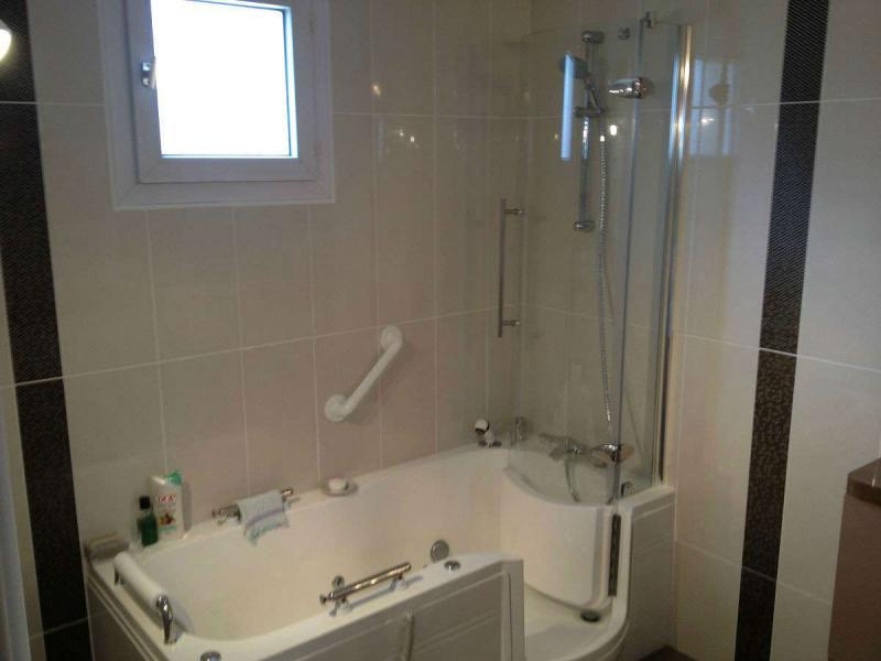 carrelage-sdb-baignoire