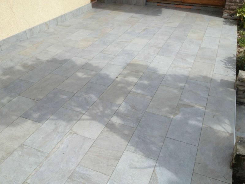 entree-carrelage-gris