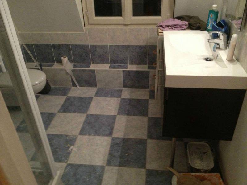 carrelage-damier-sdb